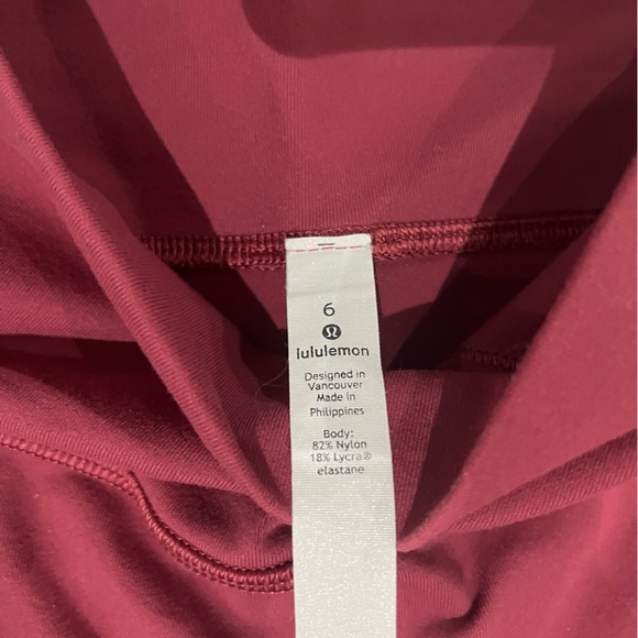 Lululemon tights - Picture 2 of 5